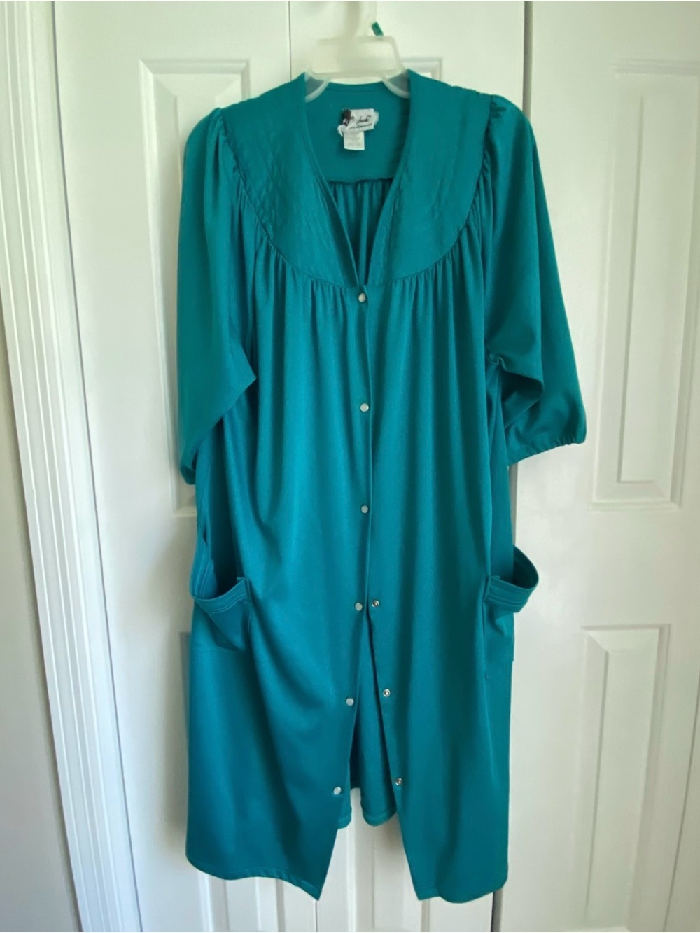 Anthony Richards Teal Button-Front Women's Robe with Pockets